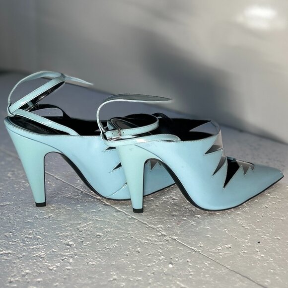 Calvin Klein NWT SZ8.5 Designer Powder Blue Patent Leather Heels Rare Unique Mod - Picture 4 of 9